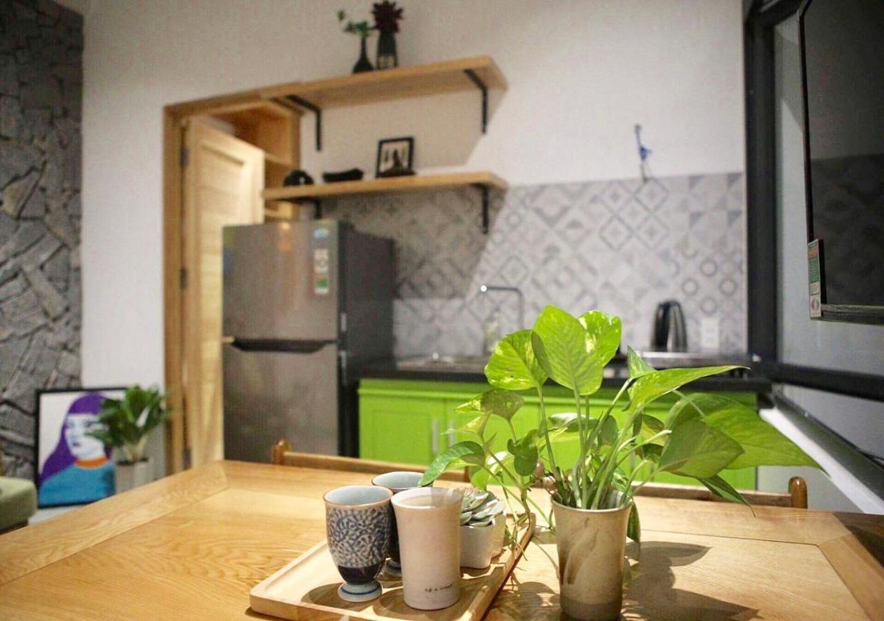 6 Bedroom House - Best Location - 5Mins My Khe Beach Дананг Екстериор снимка